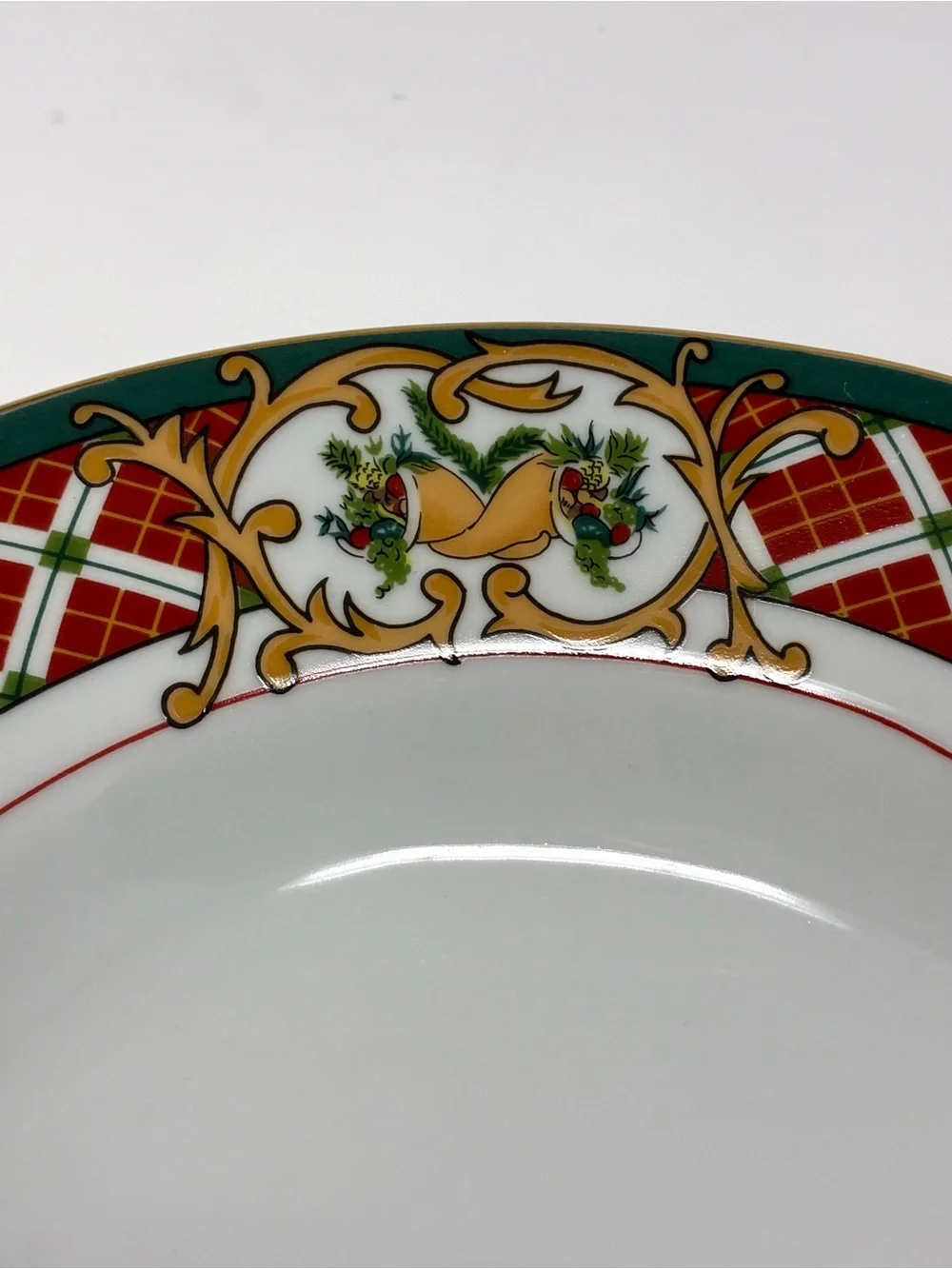 Gibson Designs Windsor Rim Soup Bowls Set Of 4 Holiday Bowls 90’s Art Nouveau
